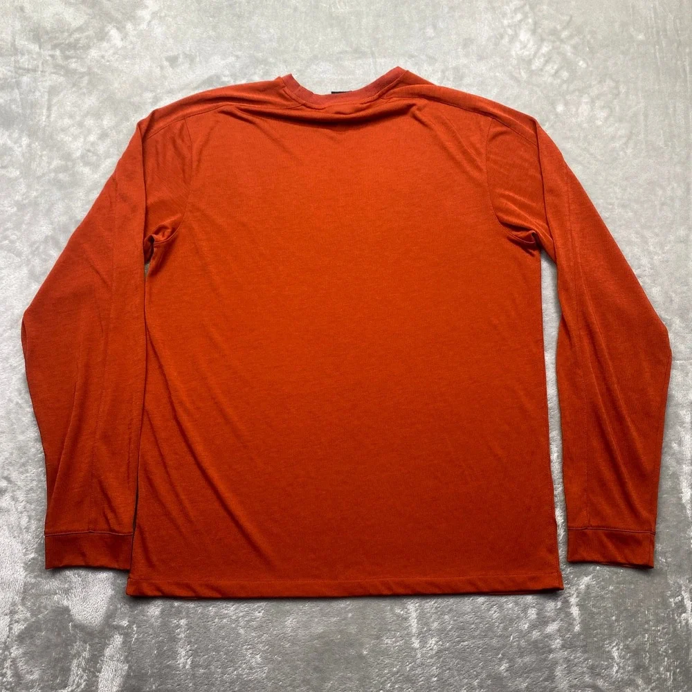 The North Face Mens VaporWick Long Sleeve Shirt Burnt Orange Rust Medium‎ M